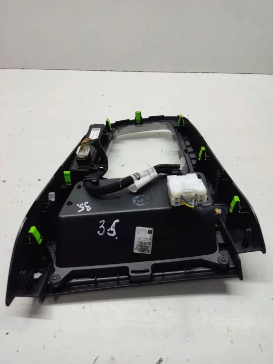 KIA Ceed 2021 linker hefboomframe OEM 84615J7000 image 6