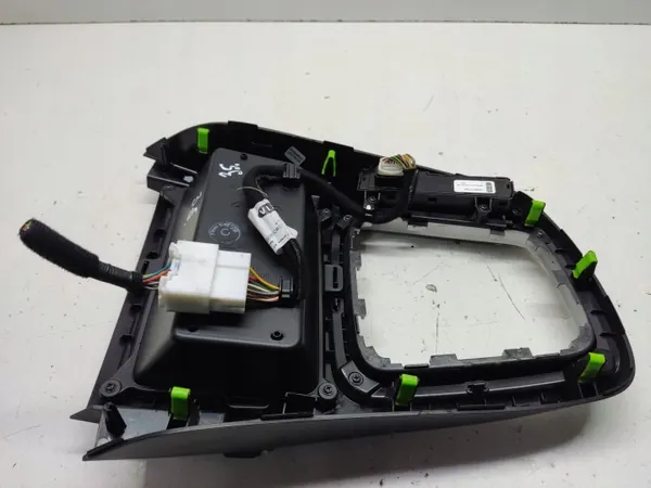 KIA Ceed 2021 linker hefboomframe OEM 84615J7000 image 8