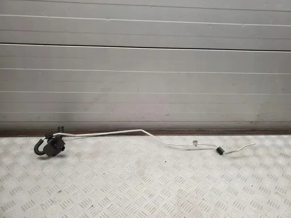 Mercedes-Benz Ajovalopesulietikka OEM A2318300600 image 2