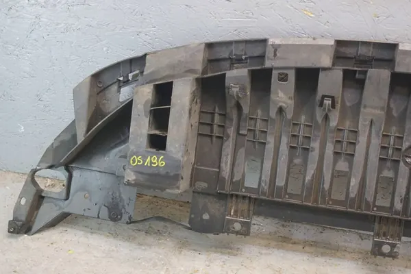 RENAULT SCENIC III Stötfångarskydd 622350003R image 10