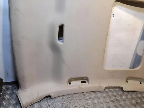 Audi S4 B9 Kattoverhoilure OEM 8W5867506J image 10