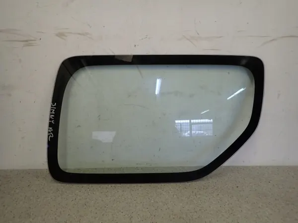 Suzuki Jimny 04- rechte Karosseriescheibe OEM image 2
