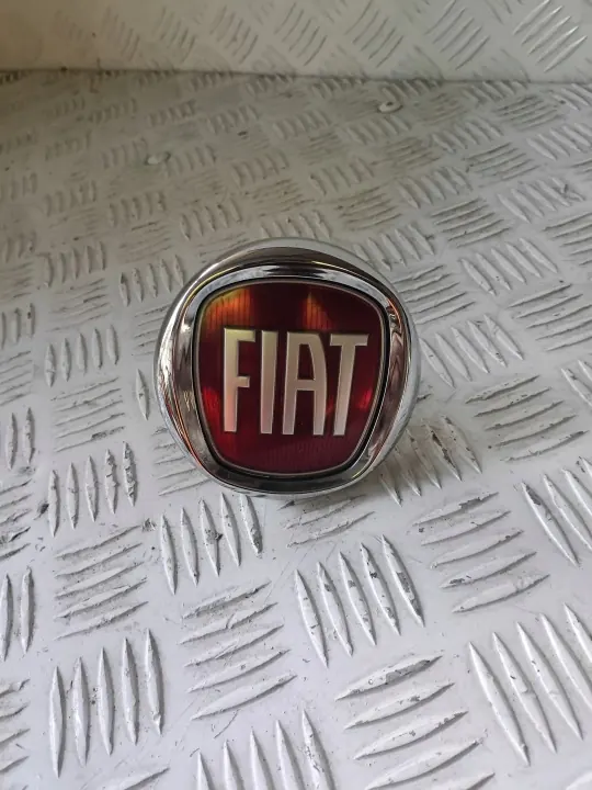 Fiat Bravo Punto Kofferraumschloss-Emblem OEM - Gebraucht image 2