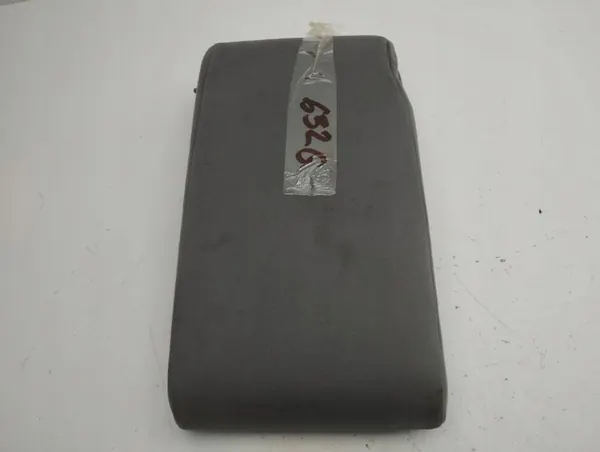 Accoudoir arrière Toyota Prius OEM AMD131491 Occasion image 2