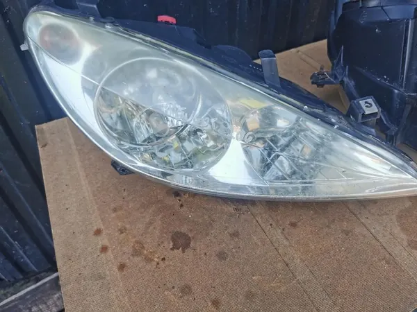 PEUGEOT 307 Refletor Direito 550-1128R image 2