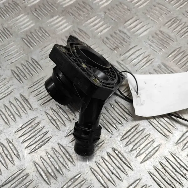 Termostato BMW 3 Touring 2.0L 2017 OEM 8516203 image 4