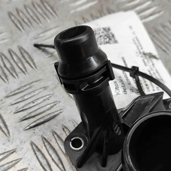 Termostato BMW 3 Touring 2.0L 2017 OEM 8516203 image 5