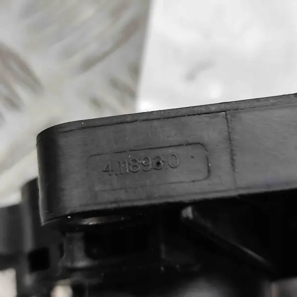 Termostato BMW 3 Touring 2.0L 2017 OEM 8516203 image 6