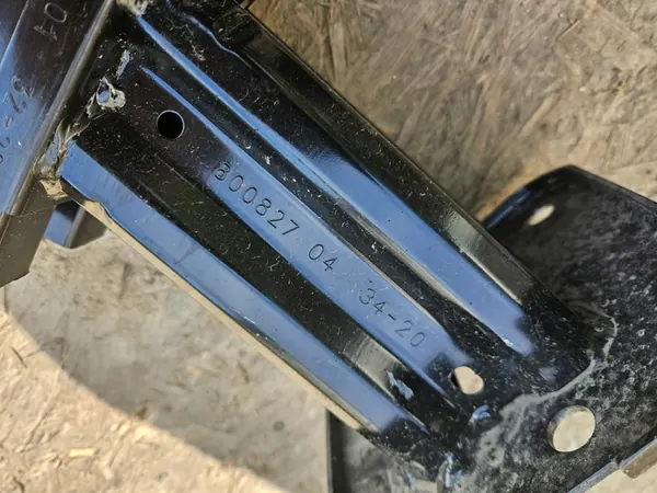 Etupuskuri Varsi Vivaro II Trafic III 14- OEM image 3