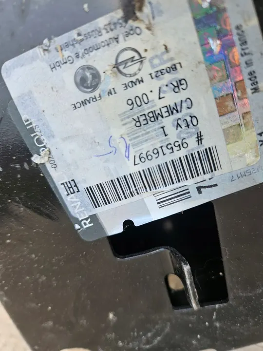 Etupuskuri Varsi Vivaro II Trafic III 14- OEM image 5