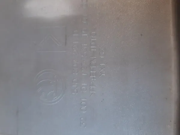 Paraurti anteriore con spruzzatore Skoda Fabia II Lift 5J0 image 7