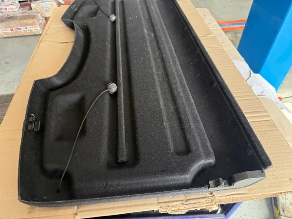 Estante trasera maletero SKODA FABIA II 5D HB OEM image 7
