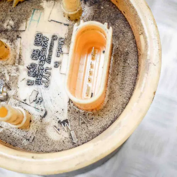 Brandstofpomp VW Polo (6R, 6C) 1.6L 2011 6R0919050B image 5