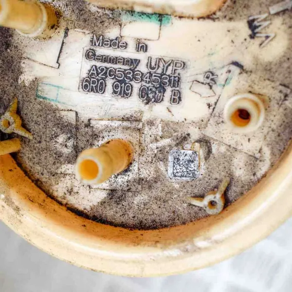 Brandstofpomp VW Polo (6R, 6C) 1.6L 2011 6R0919050B image 6