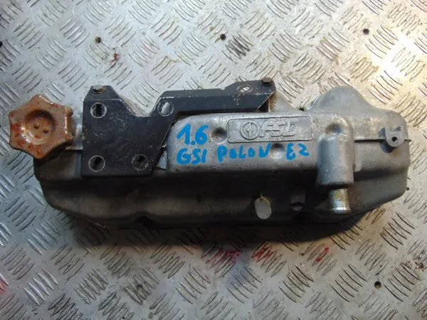 Venttiilikansi FSO AK132 Polonez ATU 1.6 8V image 2