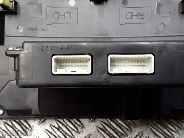 Módulo controle ar condicionado Toyota OEM 559000F030 image 4