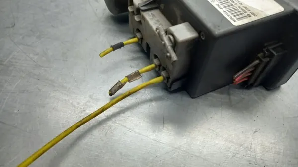 Bomba de travamento central OEM 2088000948 para Mercedes Classe C image 5