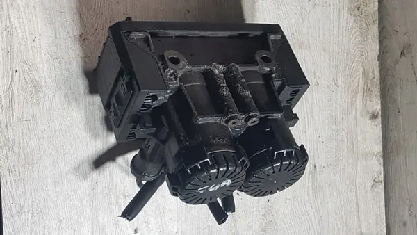 MAN TGA TGX TGS Taka EBS Jarruventtiili OEM 81521066026 image 4