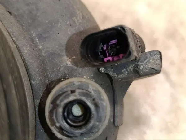 Amortisseur Pneumatique Audi A8 2015 Avant Droit 4H0616039AP image 9