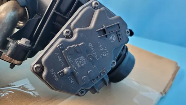 Coletor de admissão BMW 5' G31 518d TOURING 8579245 image 9