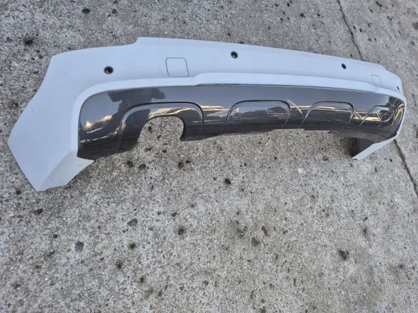 BMW X1 E84 Difusor Parachoques Trasero OEM 51128038049 image 2