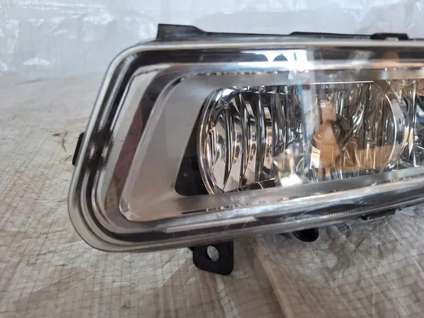 VW POLO V 6R 09-16 Farol de Neblina Esquerdo Halógeno image 2