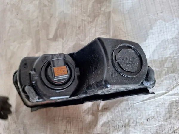 VW POLO V 6R 09-16 Farol de Neblina Esquerdo Halógeno image 6