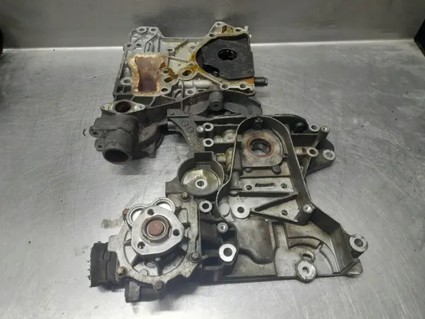 Öljyn ja veden pumppu OEM 55556428 Opel 1.6 1.8 16V image 2