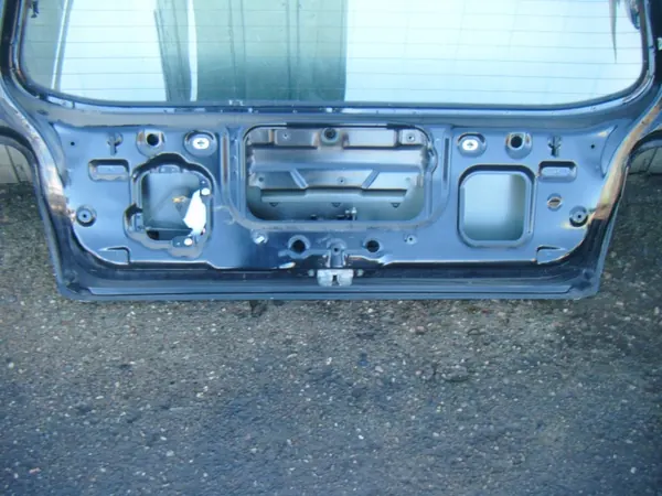 Coffre Subaru Forester I OEM RTEKO LUK1126 image 5