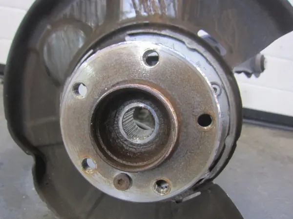 BMW F30 335XI Hinterachsschwinge Rechts OEM 33326792524 image 3