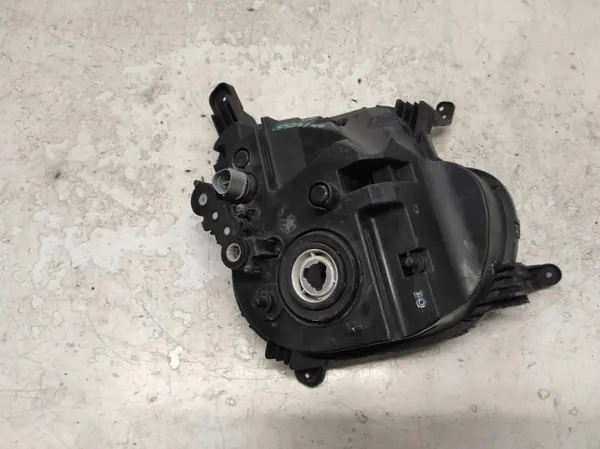 Farol Halogéneo Esquerdo KIA CEED 2 GT Line OEM 92201-A2960 image 5