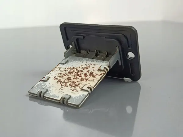 Kia OE Gebläsewiderstand OEM FOB34234 - Gebraucht image 3