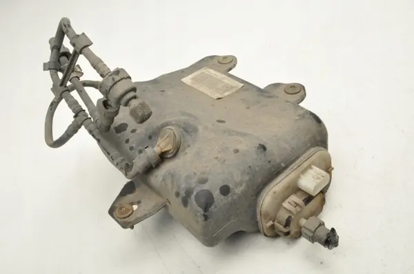 Volvo DPF-nesteensäiliö OEM 3M51-9C103-AL Käytetty image 4