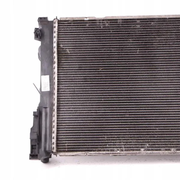 Radiador Motor Mercedes OEM A0995002703 - Usado image 10
