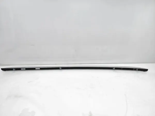 Audi Q4 kattotanko vasen OEM 89A860021A (2024) image 4