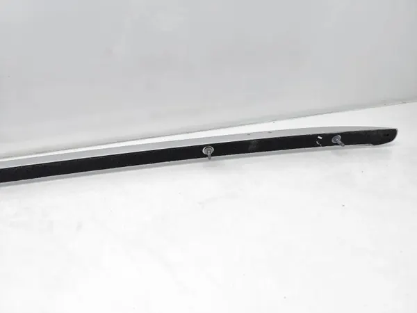 Audi Q4 kattotanko vasen OEM 89A860021A (2024) image 6