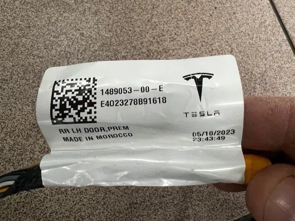 TESLA MODEL Y 20- FIOS PORTA TRASEIRA ESQUERDA 1489053-00-E image 2