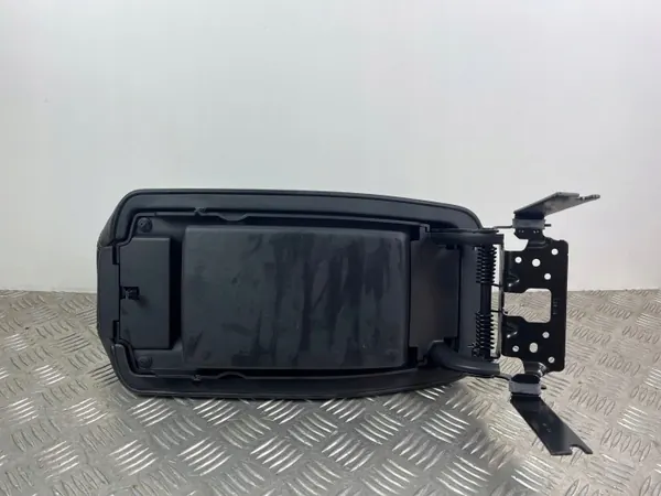 Jeep Cherokee konsoli käsinoja OEM FOB24442 image 3