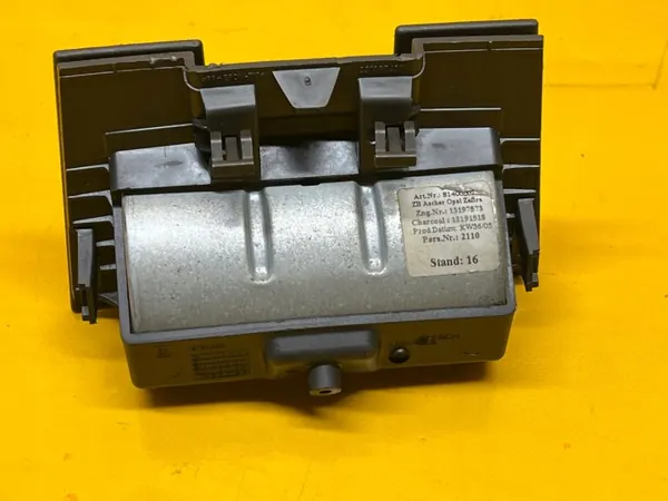 Cendrier Opel Zafira B OEM 13197573 2006-2014 image 3