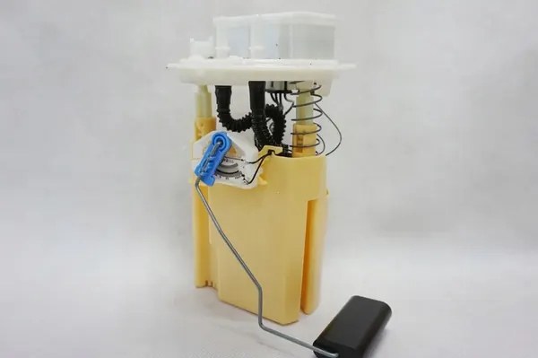 Bomba de combustível Renault Clio 5 V Lift 172025139R image 2