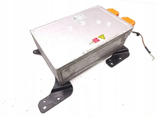 Inversor Porsche Taycan OEM 5QE915684CB - Usado image 4