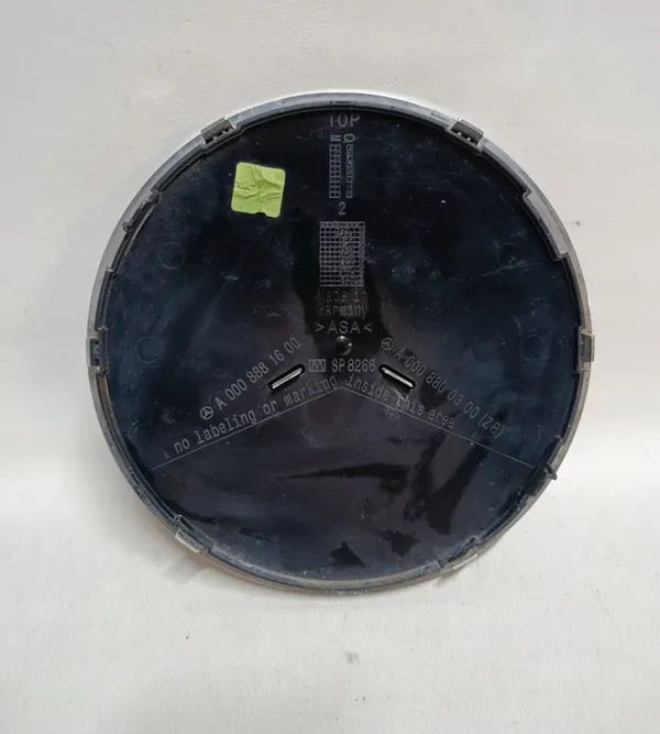 Emblema de Grade Mercedes W253 GLC A0008881600 image 4