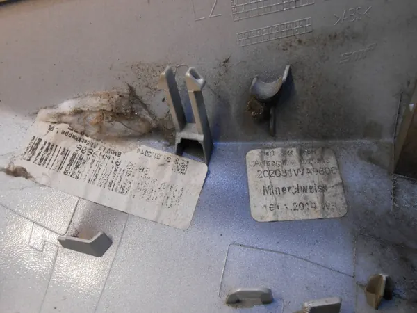 BMW OEM 20203001 Linker spiegelkap A96 Mineralwit image 5