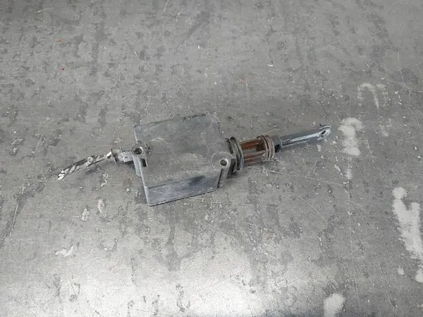 BMW OE 67118368196 Actuador de Maletero image 3