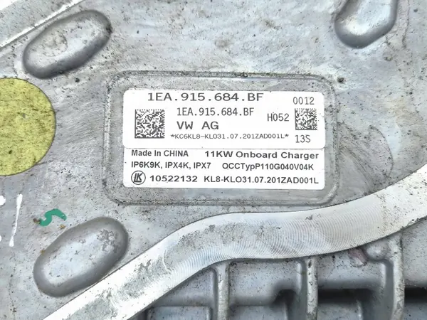 Inversor Volkswagen ID.3 OEM 10A915000 - Usado image 6