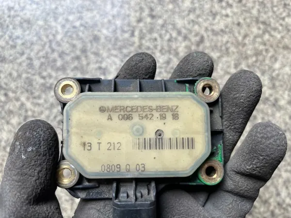 Sensor caixa OEM 0065421918 para Mercedes W204 image 5