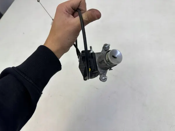 Interruptor de encendido Dodge Durango II OEM 04685719AB image 3