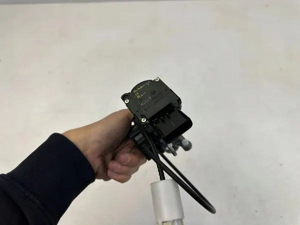Interruptor de encendido Dodge Durango II OEM 04685719AB image 5