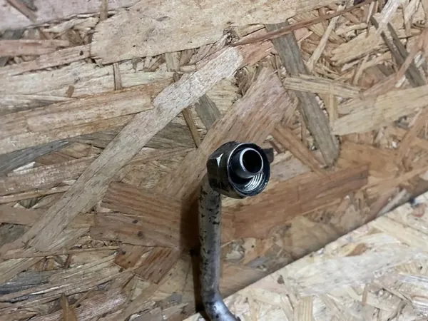 Oljekylarrör OEM 7L0317821 för VW Touareg I image 3