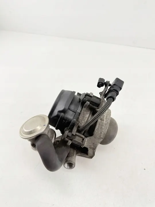 Pompe à air secondaire Porsche Cayman 987 OEM 99760510400 image 3